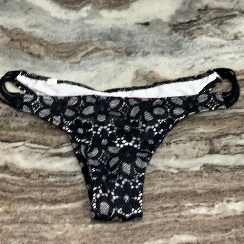 Victoria's Secret Black and White Bikini Bottom